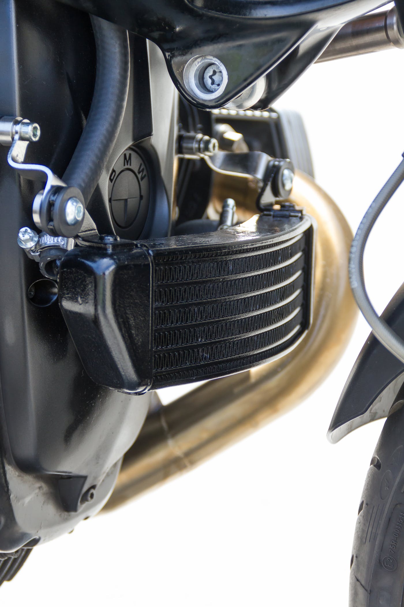 BMW R1200S by Greaser Garage