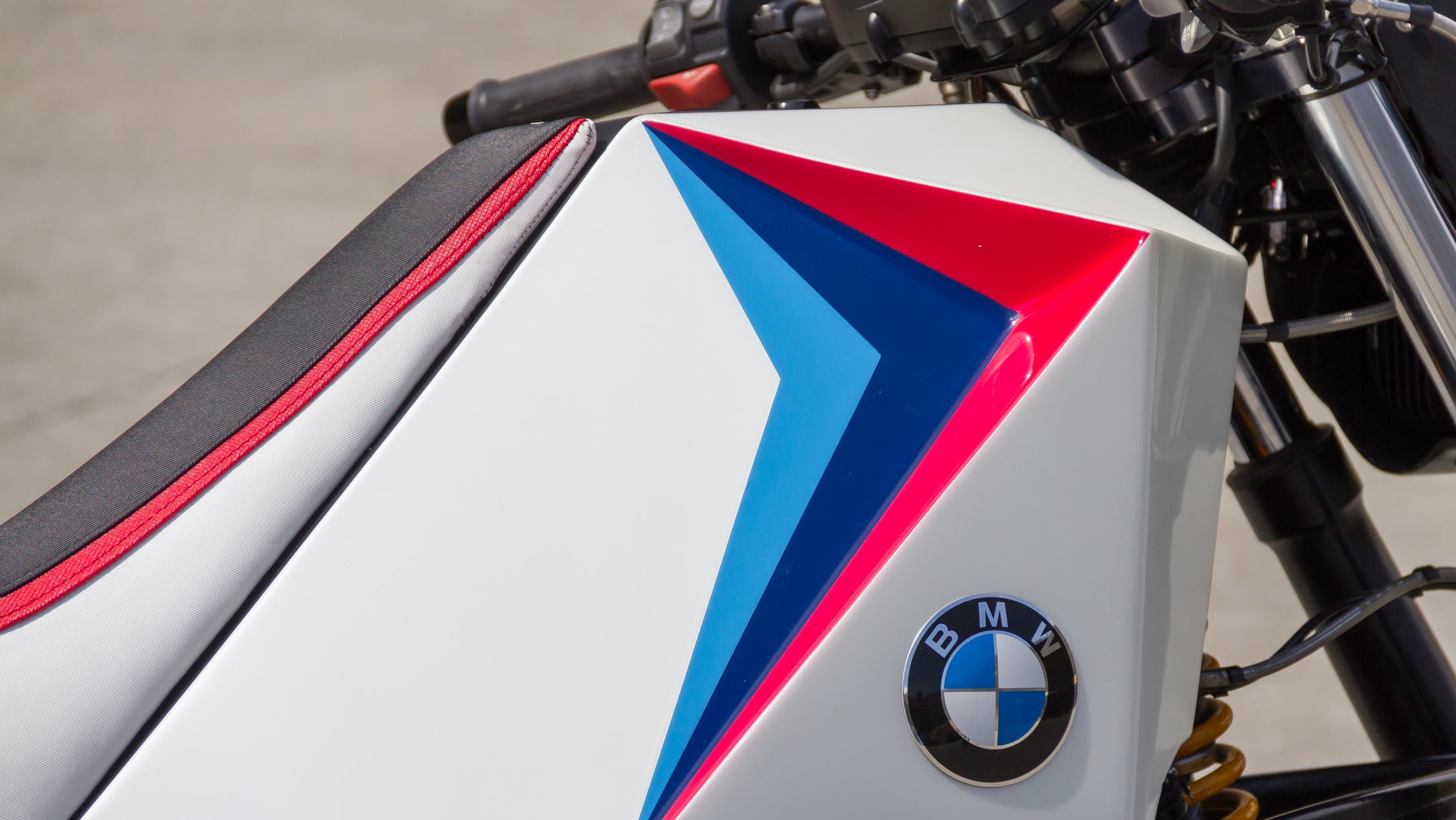 BMW R1200S by Greaser Garage