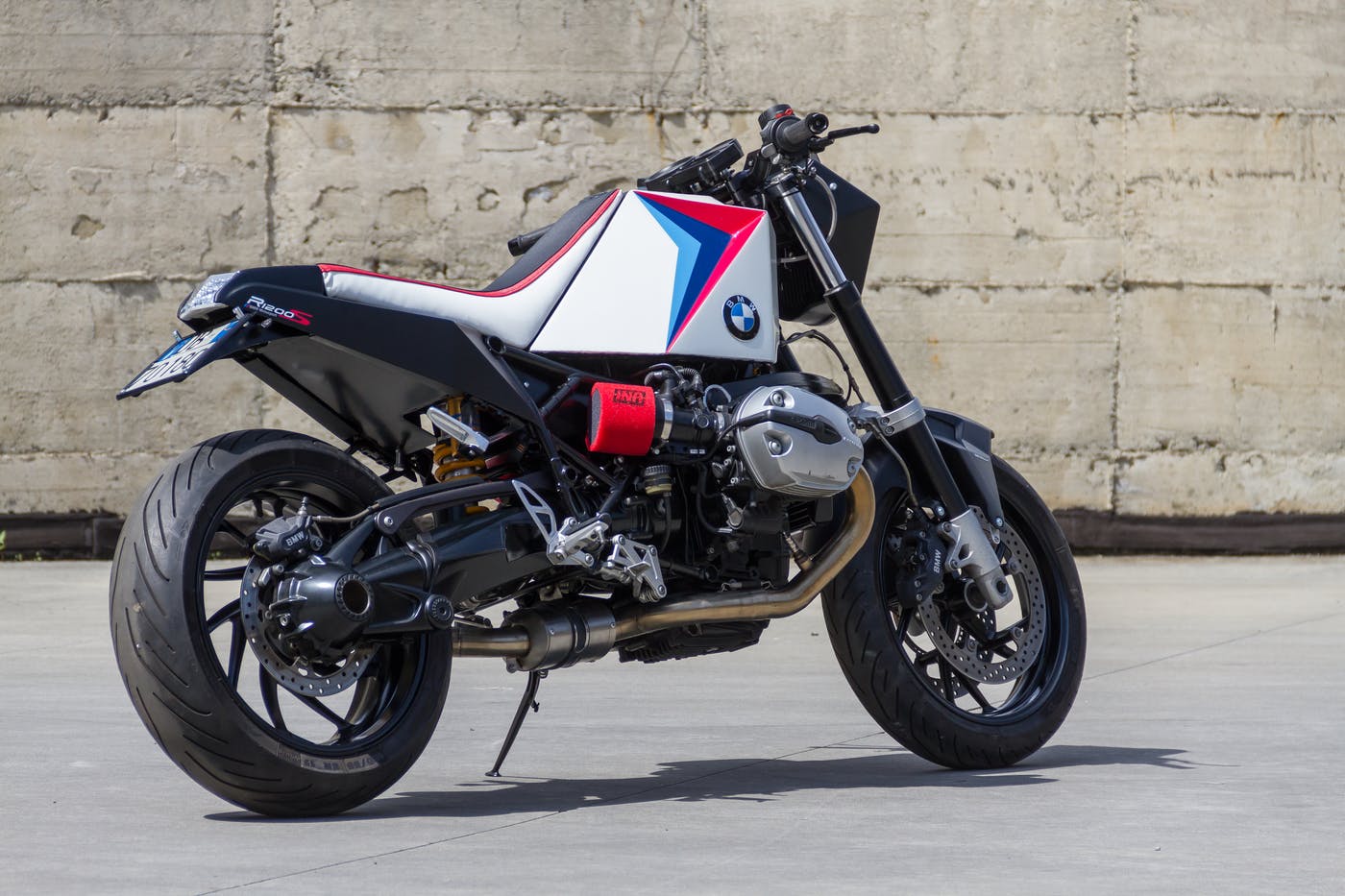 BMW R1200S by Greaser Garage