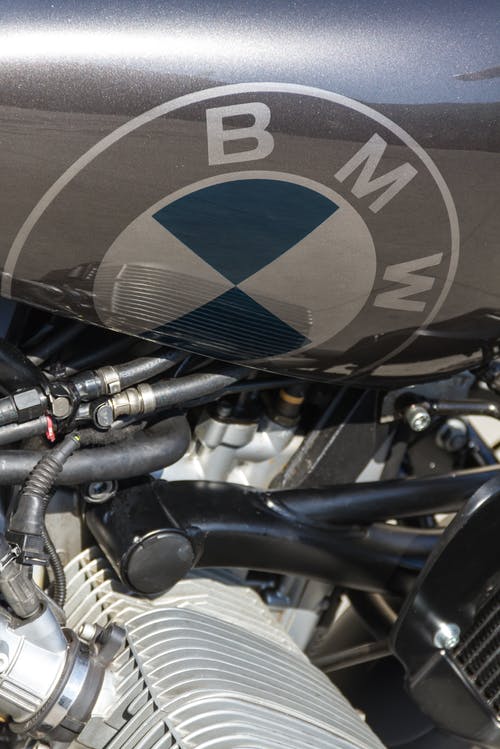 BMW R1150 by Greaser Garage